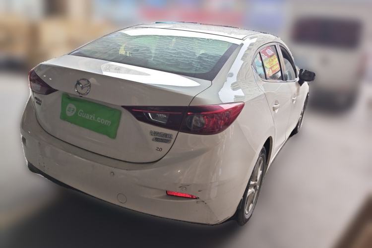 Used Mazda 3 Axela 2014 Sedan 1.5L Manual Comfort Model Rear Right 45 Deg