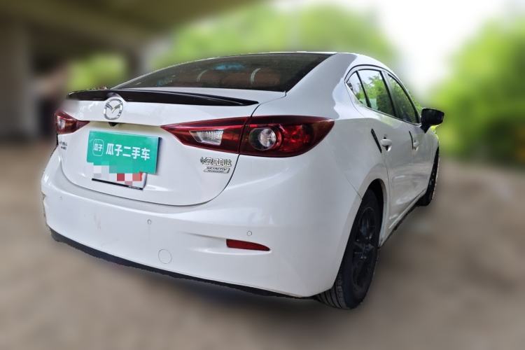 Used Mazda 3 Axela 2014 Sedan 1.5L Automatic Luxury Model Rear Right 45 Deg
