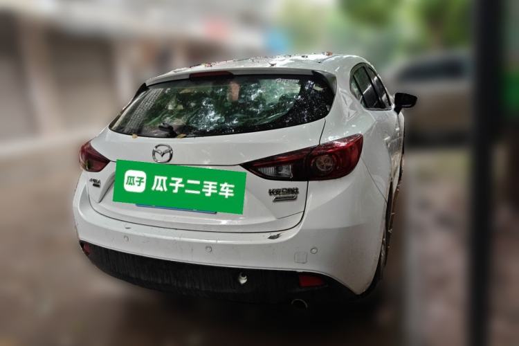 Used Mazda 3 Axela 2014 Hatchback 1.5L Manual Comfort Model Rear Right 45 Deg