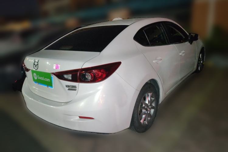 Used Mazda 3 Axela 2014 Sedan 1.5L Automatic Comfort Model Rear Right 45 Deg