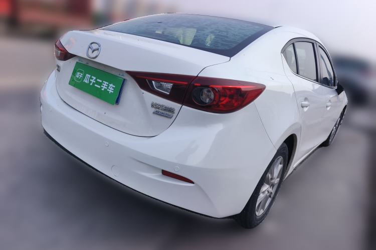 Used Mazda 3 Axela 2014 Sedan 1.5L Manual Comfort Model Rear Right 45 Deg