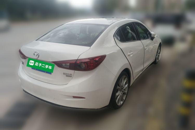 Used Mazda 3 Axela 2014 Sedan 2.0L Automatic Flagship Model Rear Right 45 Deg