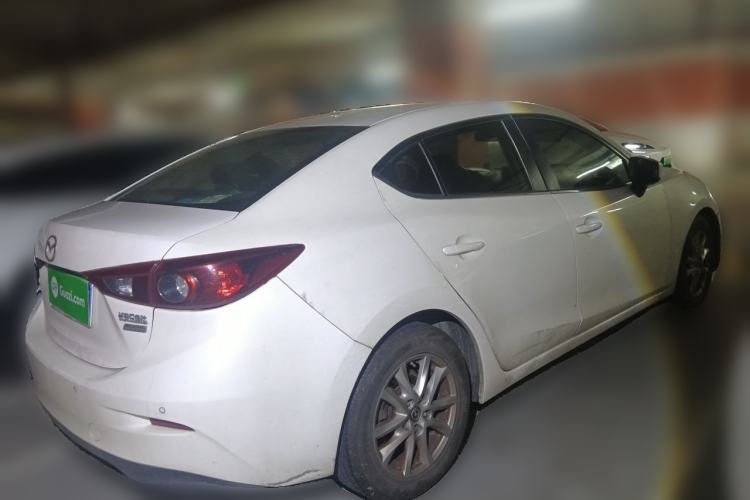 Used Mazda 3 Axela 2014 Sedan 1.5L Automatic Luxury Model Rear Right 45 Deg
