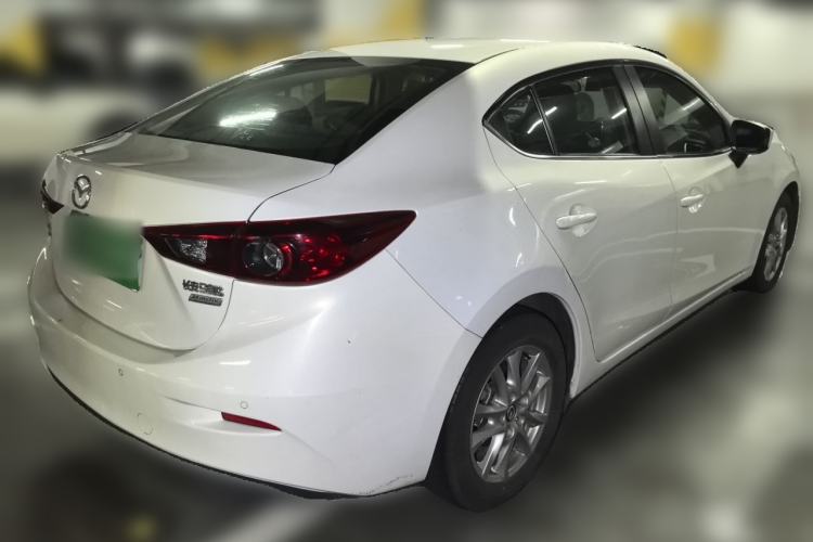 Used Mazda 3 Axela 2014 Sedan 1.5L Automatic Luxury Model Rear Right 45 Deg