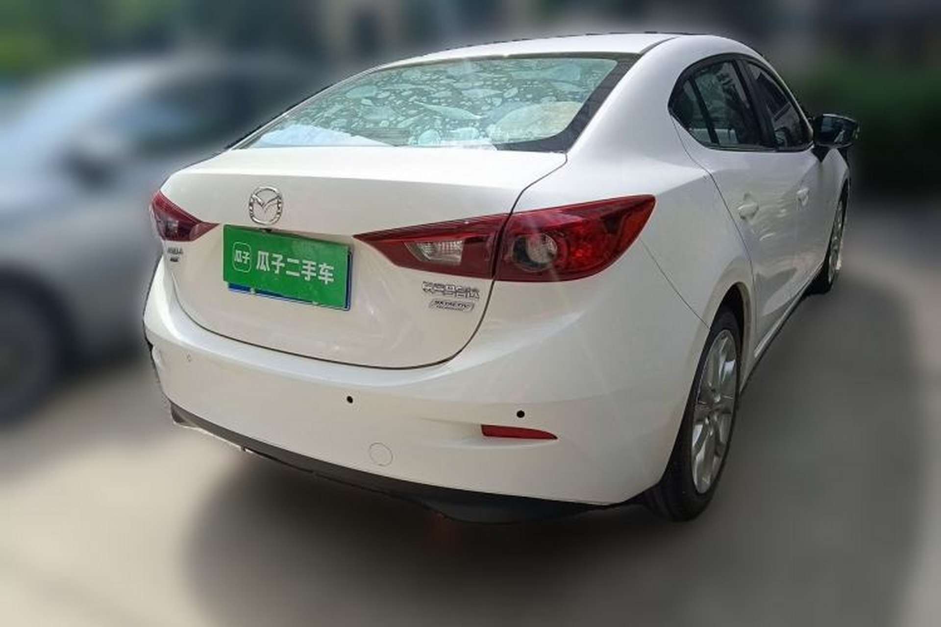Used Mazda 3 Axela 2014 Sedan 2.0L Automatic Flagship Model Rear Right 45 Deg