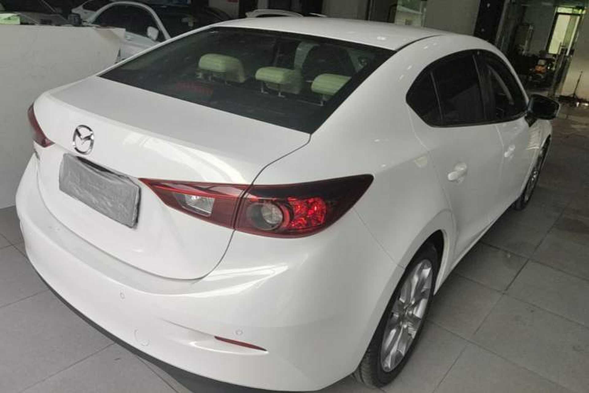 Used Mazda 3 Axela 2014 Sedan 2.0L Automatic Flagship Model Rear Right 45 Deg