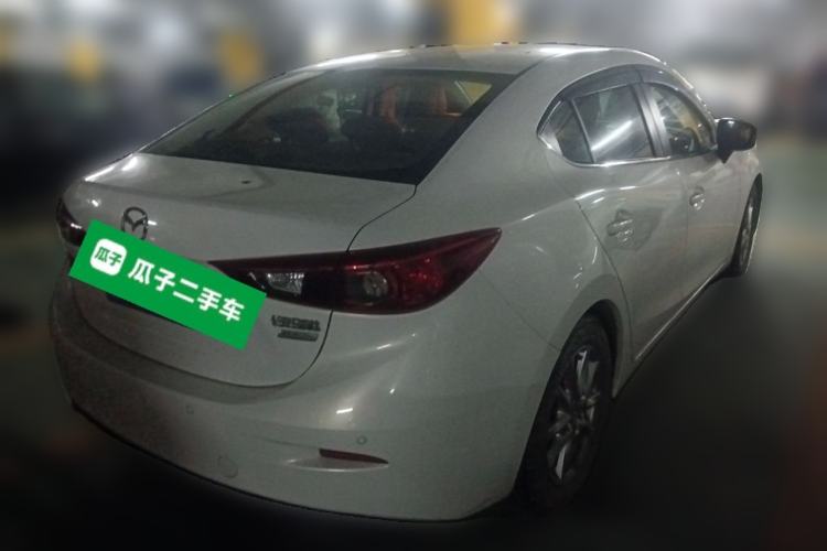 Used Mazda 3 Axela 2014 Sedan 1.5L Automatic Comfort Model Rear Right 45 Deg