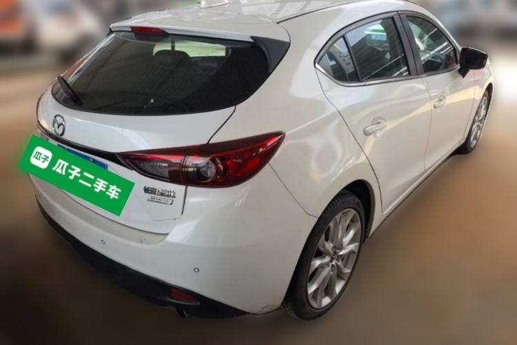 Used Mazda 3 Axela 2014 Hatchback 2.0L Automatic Flagship Model Rear Right 45 Deg