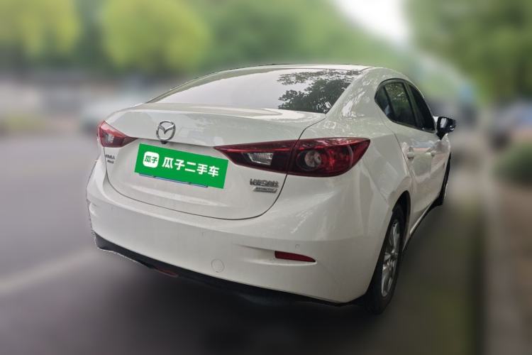 Used Mazda 3 Axela 2014 Sedan 1.5L Automatic Luxury Model Rear Right 45 Deg
