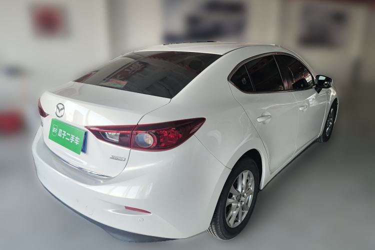 Used Mazda 3 Axela 2014 Sedan 1.5L Automatic Comfort Model Rear Right 45 Deg