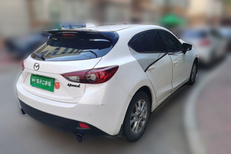 Used Mazda 3 Axela 2014 Hatchback 1.5L Manual Comfort Model Rear Right 45 Deg