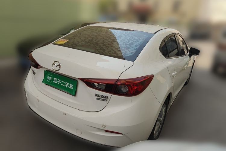 Used Mazda 3 Axela 2014 Sedan 1.5L Automatic Comfort Model Rear Right 45 Deg
