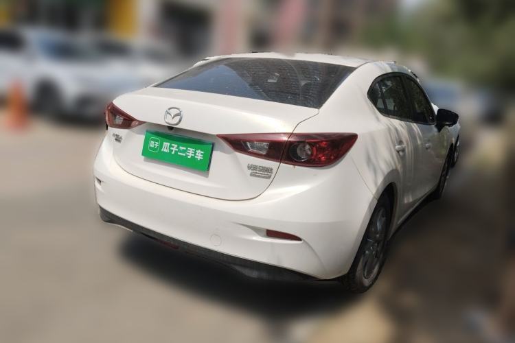 Used Mazda 3 Axela 2014 Sedan 1.5L Automatic Comfort Model Rear Right 45 Deg