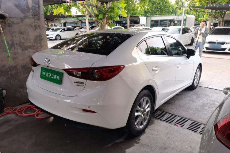 Used Mazda 3 Axela 2014 Sedan 1.5L Automatic Luxury Model Rear Right 45 Deg
