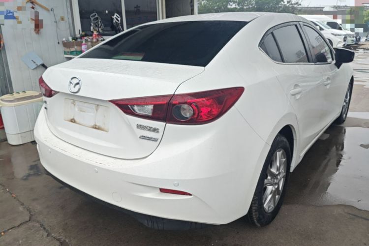 Used Mazda 3 Axela 2014 Sedan 1.5L Automatic Comfort Model Rear Right 45 Deg