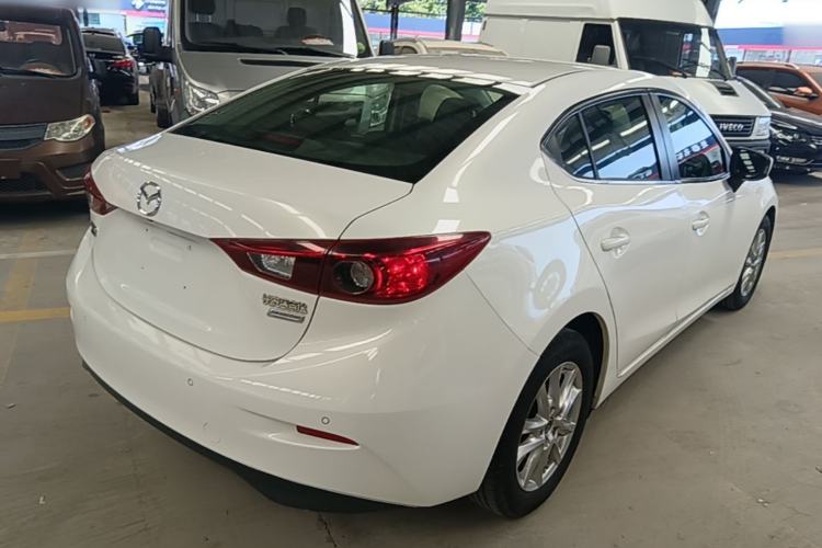 Used Mazda 3 Axela 2014 Sedan 1.5L Automatic Luxury Model Rear Right 45 Deg