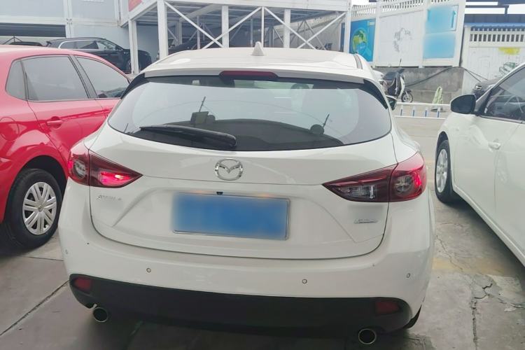 Used Mazda 3 Axela 2014 Hatchback 2.0L Automatic Flagship Model Rear