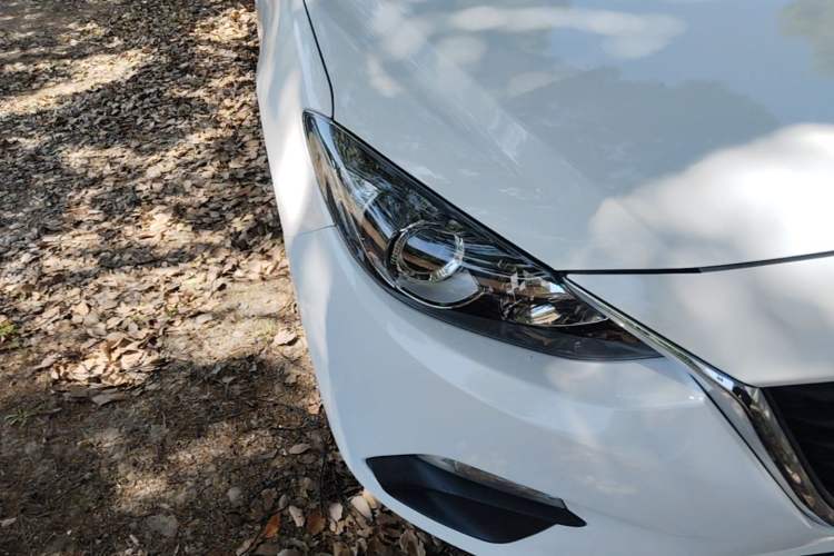 Used Mazda 3 Axela 2014 Sedan 1.5L Automatic Comfort Model Right Front Headlight