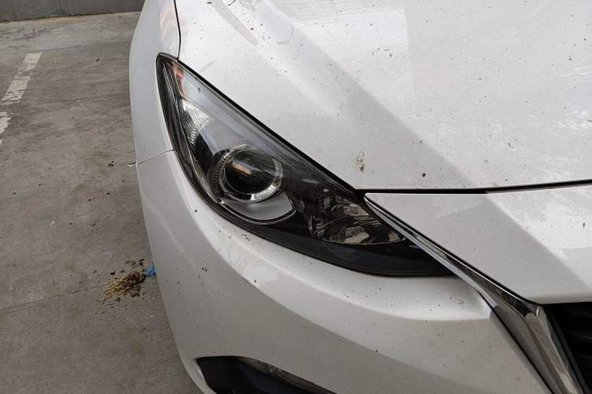 Used Mazda 3 Axela 2014 Hatchback 1.5L Automatic Luxury Model Right Front Headlight