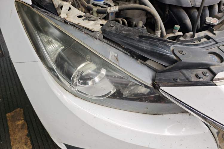 Used Mazda 3 Axela 2014 Sedan 1.5L Automatic Comfort Model Right Front Headlight