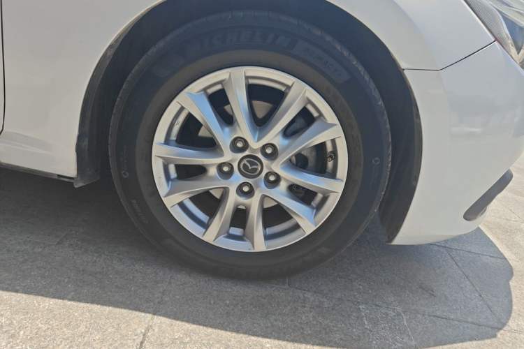 Used Mazda 3 Axela 2014 Sedan 1.5L Automatic Comfort Model Right Front Wheel Hub