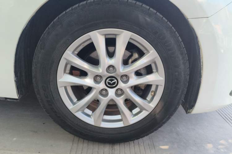 Used Mazda 3 Axela 2014 Sedan 1.5L Automatic Comfort Model Right Front Wheel Hub