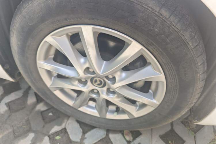 Used Mazda 3 Axela 2014 Sedan 1.5L Automatic Comfort Model Right Front Wheel Hub