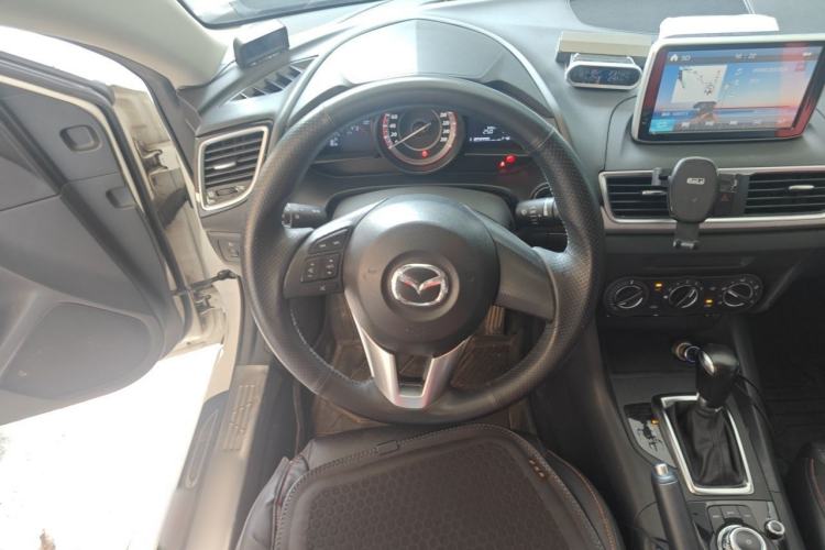 Used Mazda 3 Axela 2014 Sedan 1.5L Automatic Comfort Model Steering Wheel