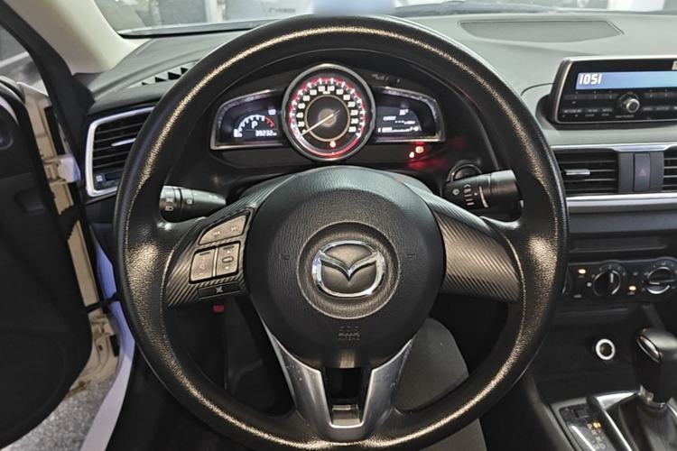Used Mazda 3 Axela 2014 Sedan 1.5L Automatic Comfort Model Steering Wheel