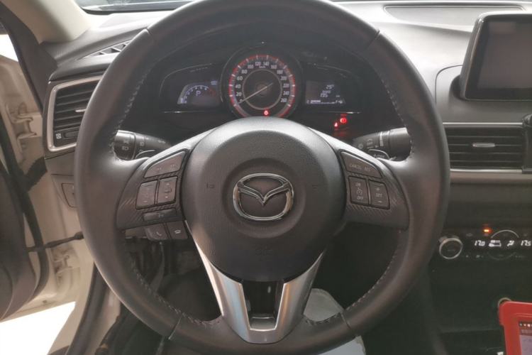 Used Mazda 3 Axela 2014 Sedan 2.0L Automatic Sport Model Steering Wheel