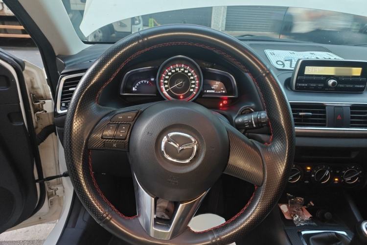 Used Mazda 3 Axela 2014 Hatchback 1.5L Manual Comfort Model Steering Wheel