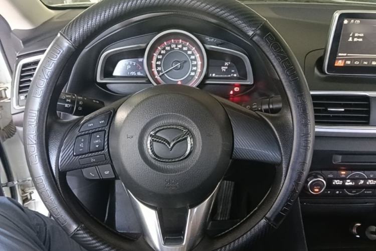 Used Mazda 3 Axela 2014 Sedan 1.5L Automatic Luxury Model Steering Wheel