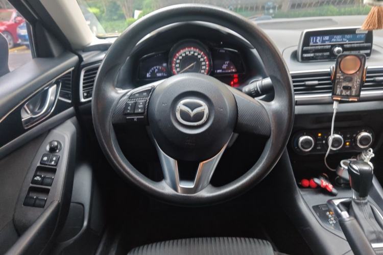 Used Mazda 3 Axela 2014 Sedan 1.5L Automatic Comfort Model Steering Wheel
