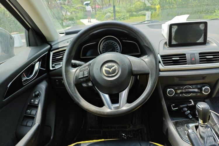 Used Mazda 3 Axela 2014 Sedan 1.5L Automatic Luxury Model Steering Wheel