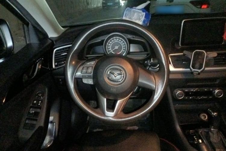 Used Mazda 3 Axela 2014 Sedan 1.5L Automatic Luxury Model Steering Wheel