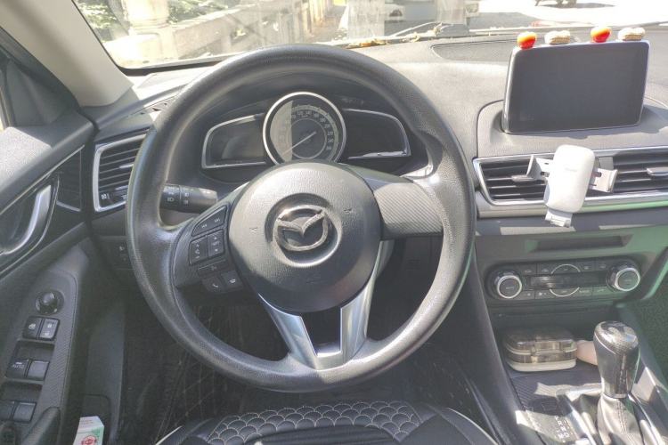 Used Mazda 3 Axela 2014 Sedan 1.5L Automatic Luxury Model Steering Wheel