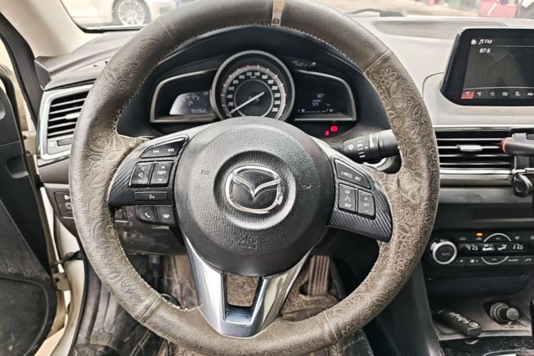 Used Mazda 3 Axela 2014 Sedan 2.0L Automatic Sport Model Steering Wheel