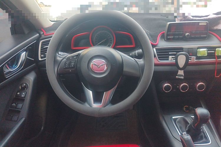 Used Mazda 3 Axela 2014 Sedan 1.5L Manual Comfort Model Steering Wheel