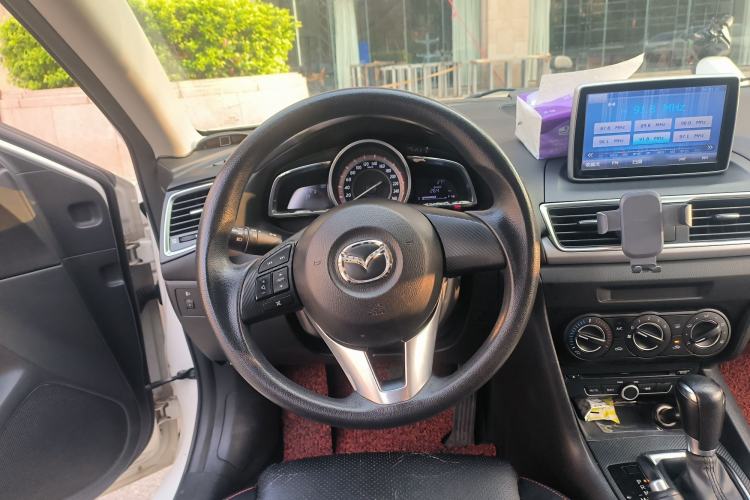 Used Mazda 3 Axela 2014 Sedan 1.5L Automatic Comfort Model Steering Wheel