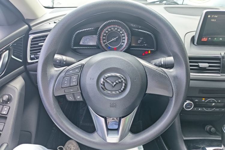 Used Mazda 3 Axela 2014 Sedan 1.5L Automatic Luxury Model Steering Wheel