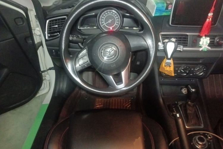 Used Mazda 3 Axela 2014 Sedan 1.5L Automatic Comfort Model Steering Wheel