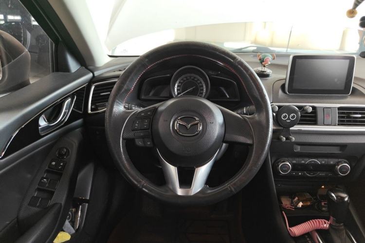 Used Mazda 3 Axela 2014 Sedan 1.5L Automatic Luxury Model Steering Wheel