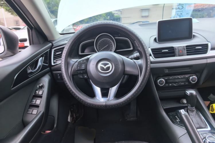 Used Mazda 3 Axela 2014 Hatchback 1.5L Automatic Luxury Model Steering Wheel
