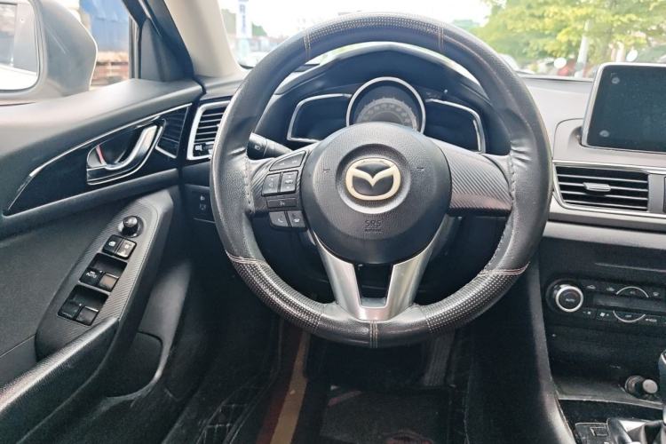 Used Mazda 3 Axela 2014 Sedan 1.5L Automatic Luxury Model Steering Wheel