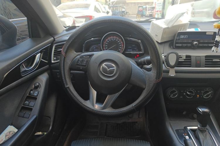 Used Mazda 3 Axela 2014 Sedan 1.5L Automatic Comfort Model Steering Wheel