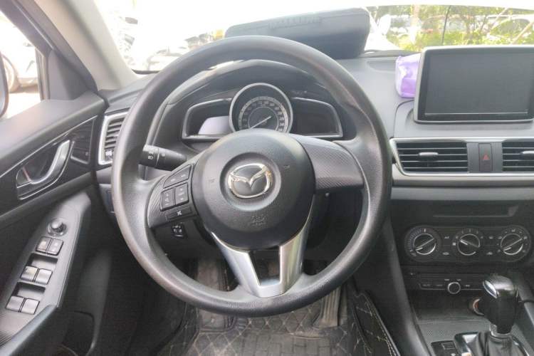 Used Mazda 3 Axela 2014 Sedan 1.5L Automatic Comfort Model Steering Wheel