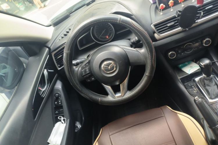 Used Mazda 3 Axela 2014 Hatchback 1.5L Automatic Luxury Model Steering Wheel