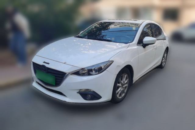 Used Mazda 3 Axela 2014 Hatchback 1.5L Manual Comfort Model
