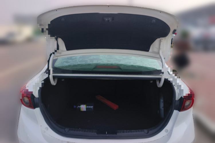 Used Mazda 3 Axela 2014 Sedan 1.5L Manual Comfort Model Trunk