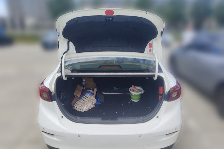 Used Mazda 3 Axela 2014 Sedan 2.0L Automatic Sport Model Trunk